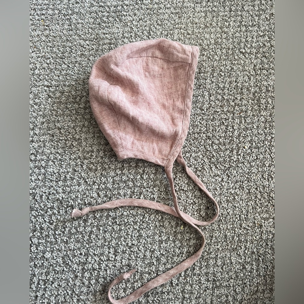 Briar Bonet size 18-24 months